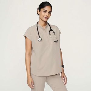 FIGS Scrub Top - Boulder 🥼🩺🧤